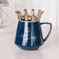 Чашка керамічна Queen of Everything 400мл з кришкою та ложкою