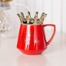 Чашка керамічна Queen of Everything 400мл з кришкою та ложкою Червоний